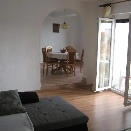 Matej Apartment *
