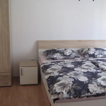 Matej Apartment *