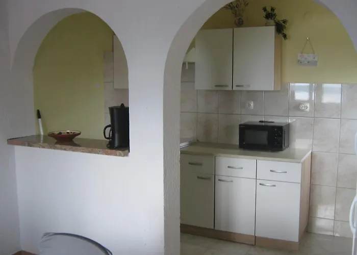 公寓 Matej 茨里克韦尼察